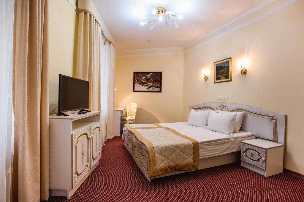 Hotel Natalia 18 Lvov Exteriér fotografie